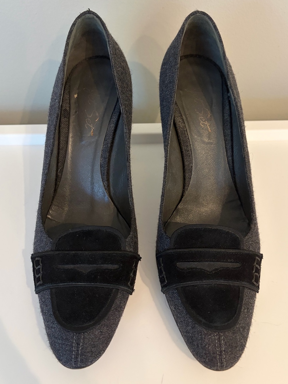 Jet Set Classic Gray Women's Heels with Black Velvet Accent